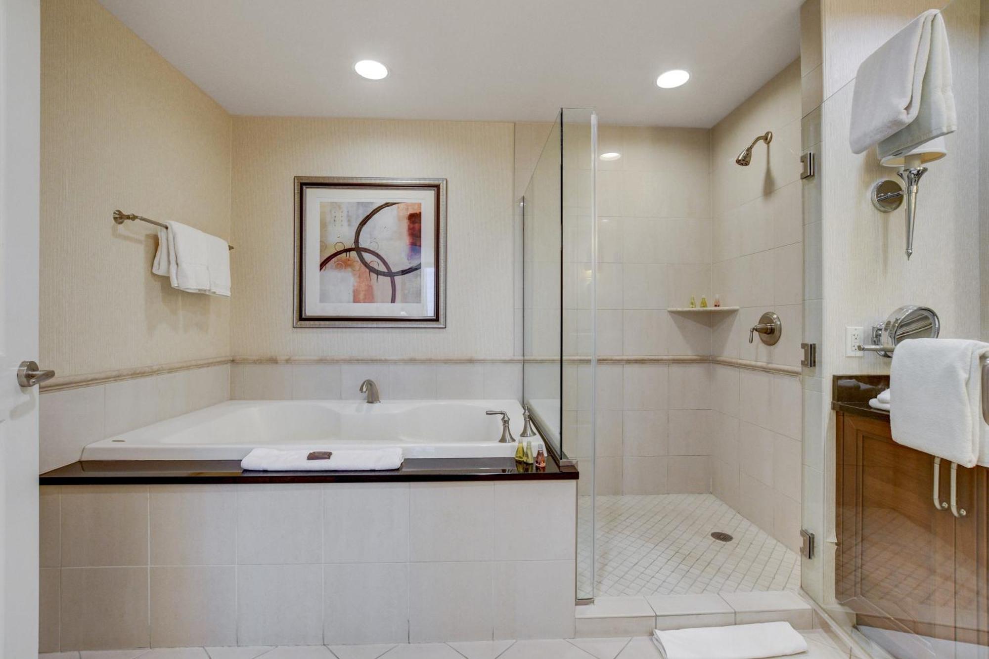 The Fantasy Suite Mgm Signature Pool View Las Vegas Ngoại thất bức ảnh